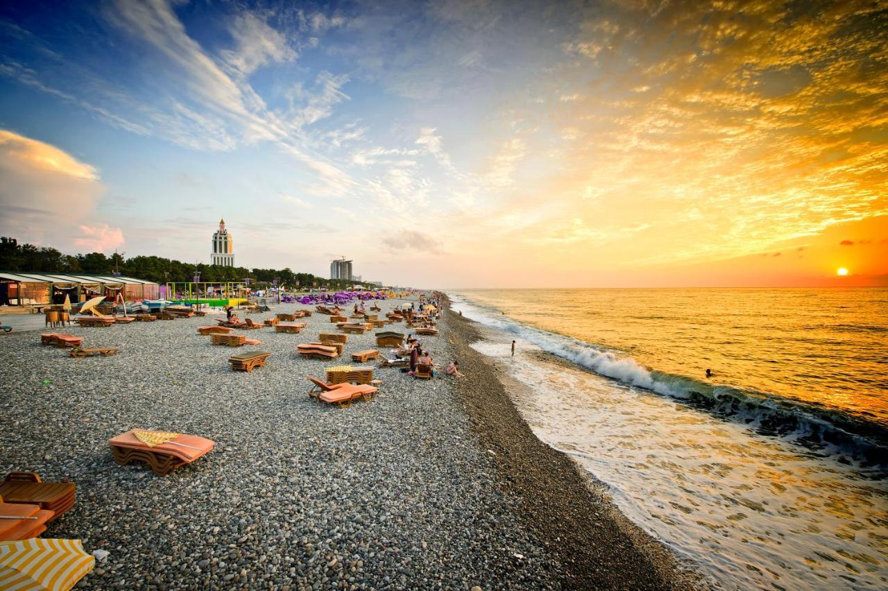 Sea ​​View In Orbi City Batumi Ngoại thất bức ảnh