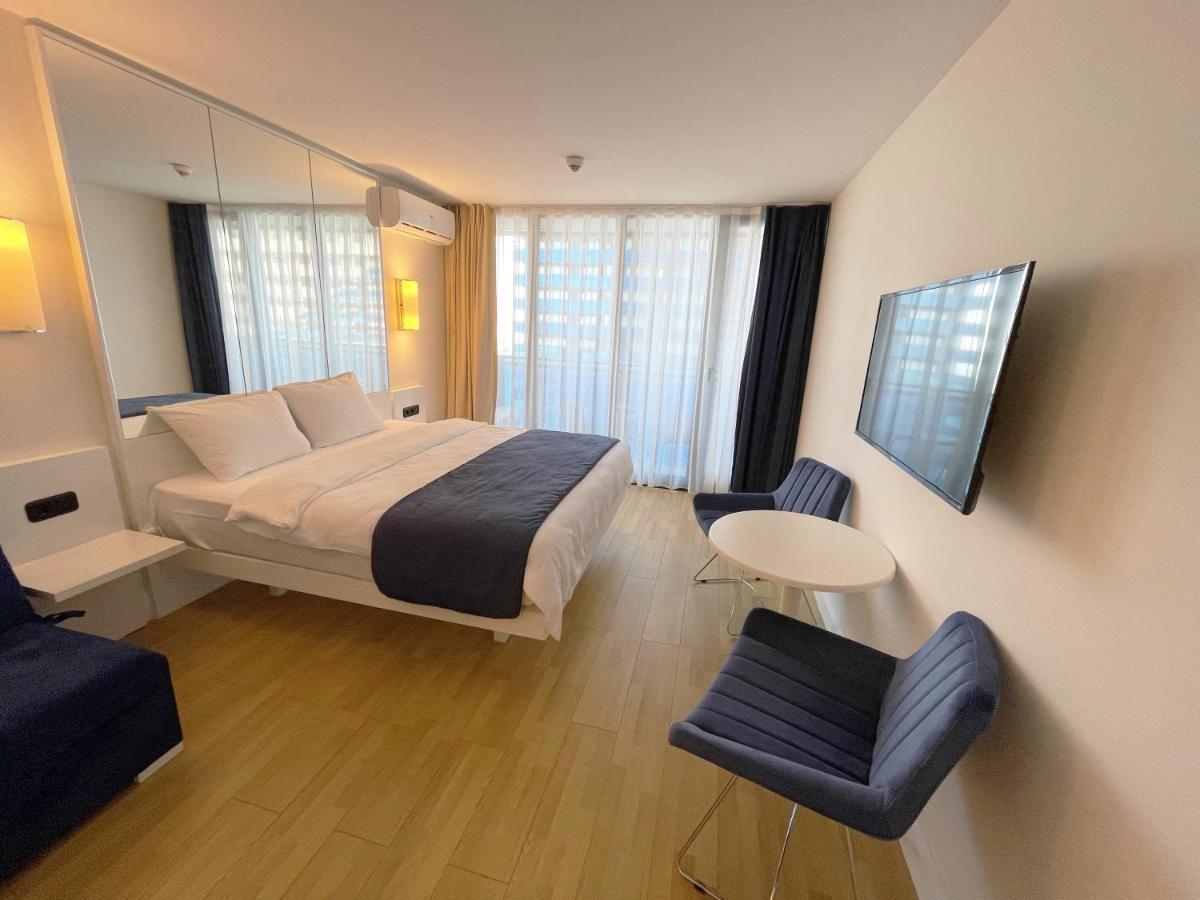 Sea ​​View In Orbi City Batumi Ngoại thất bức ảnh