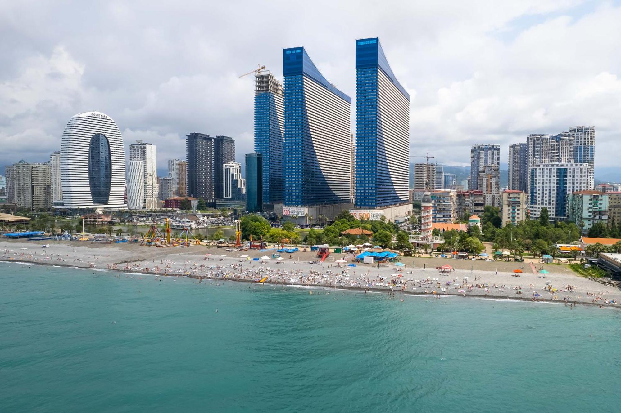 Sea ​​View In Orbi City Batumi Ngoại thất bức ảnh