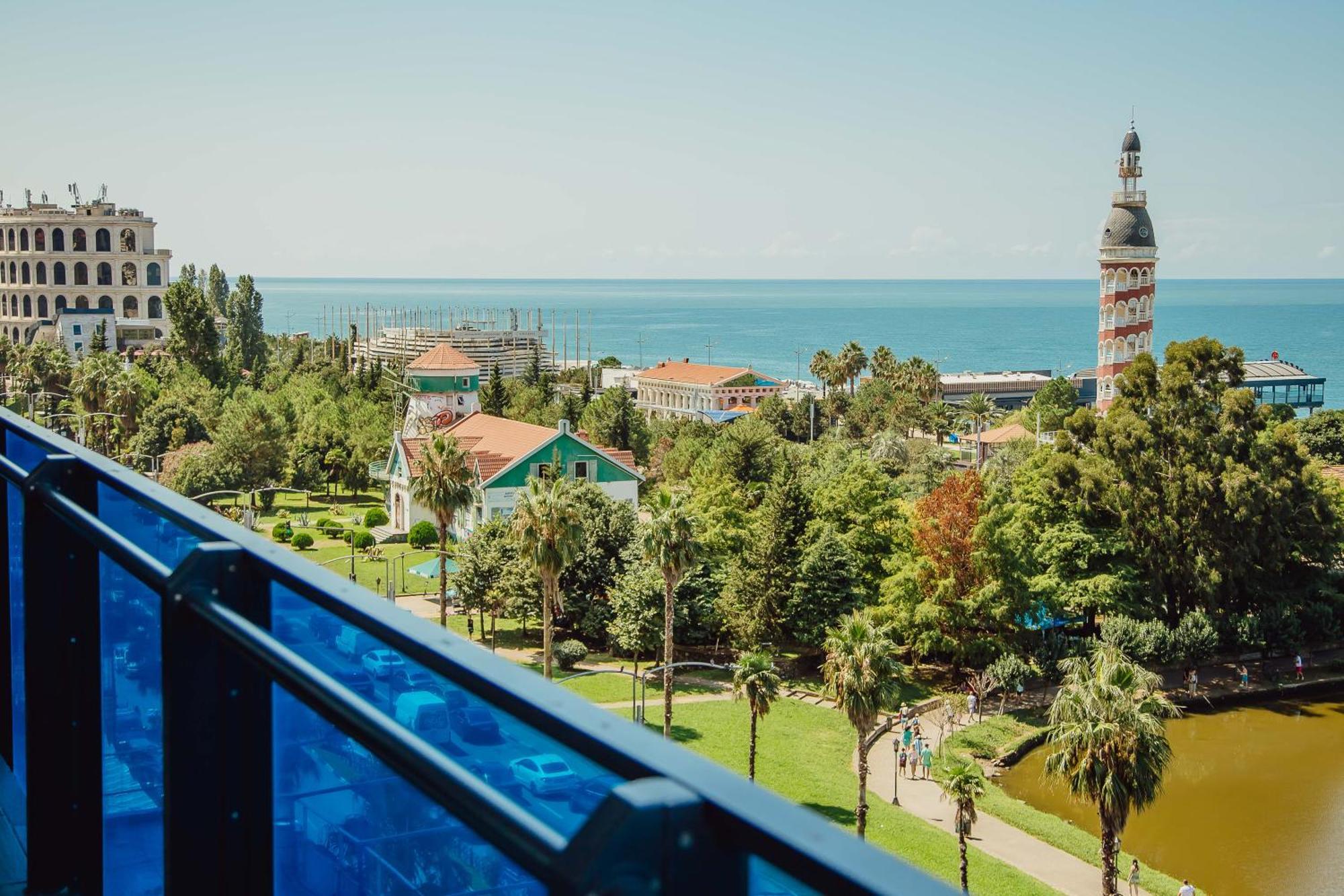 Sea ​​View In Orbi City Batumi Ngoại thất bức ảnh